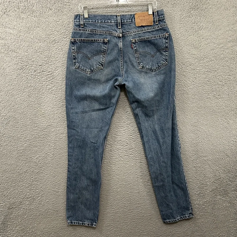 Vintage Levis Jeans Mens 33x32 Blue Denim 512 Slim Fit Tapered Leg Medium Wash